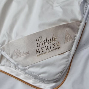 Estate Merino Wool 400 Quilt, a winter weight warm quilt for a great night's sleep.