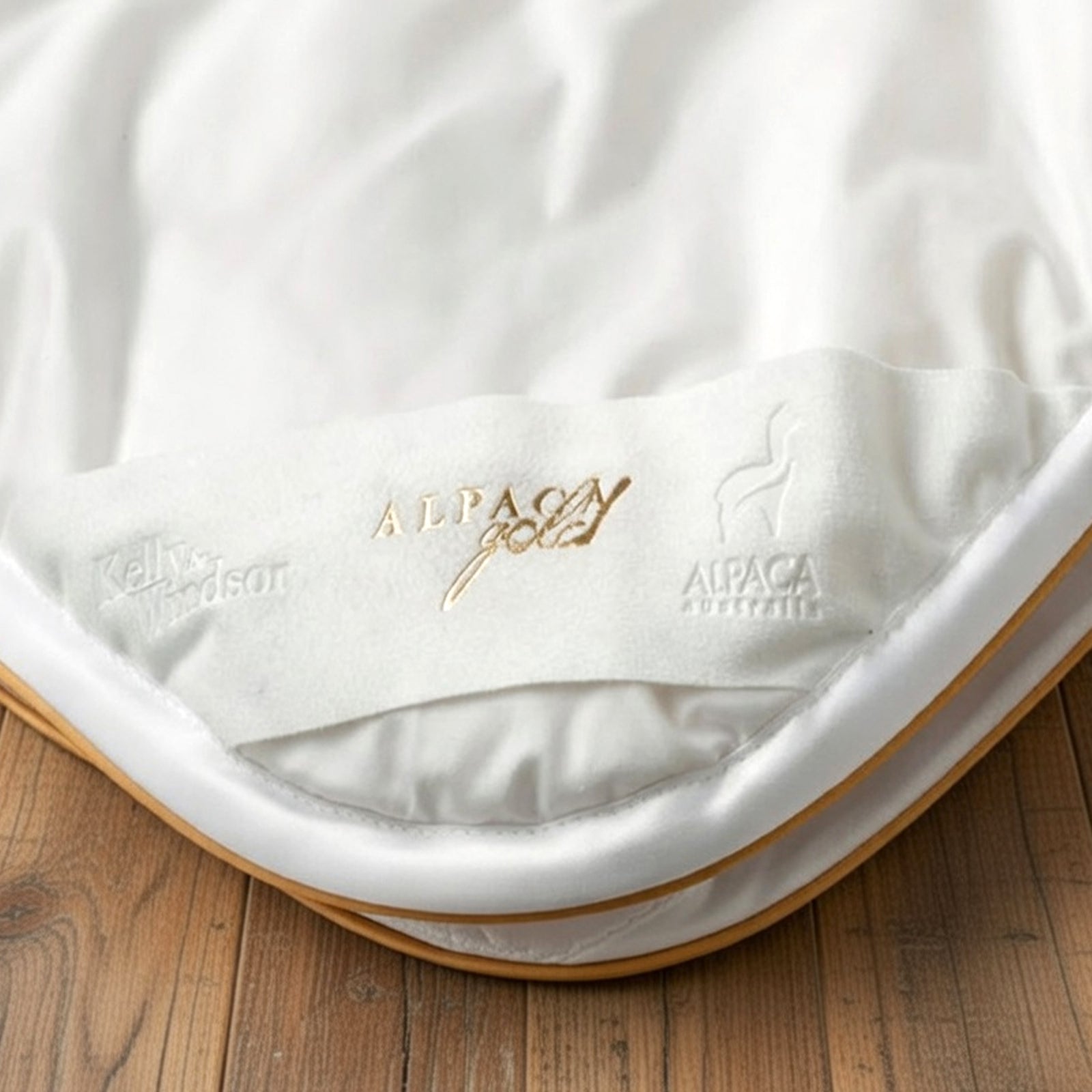 Kelly & Windsor Alpaca Gold Wool Quilt - corner detail