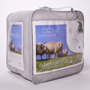 Dorset & Downs Wool 300 Quilt - Silver Edition | Kelly and Windsor Australian Alpaca Quilts